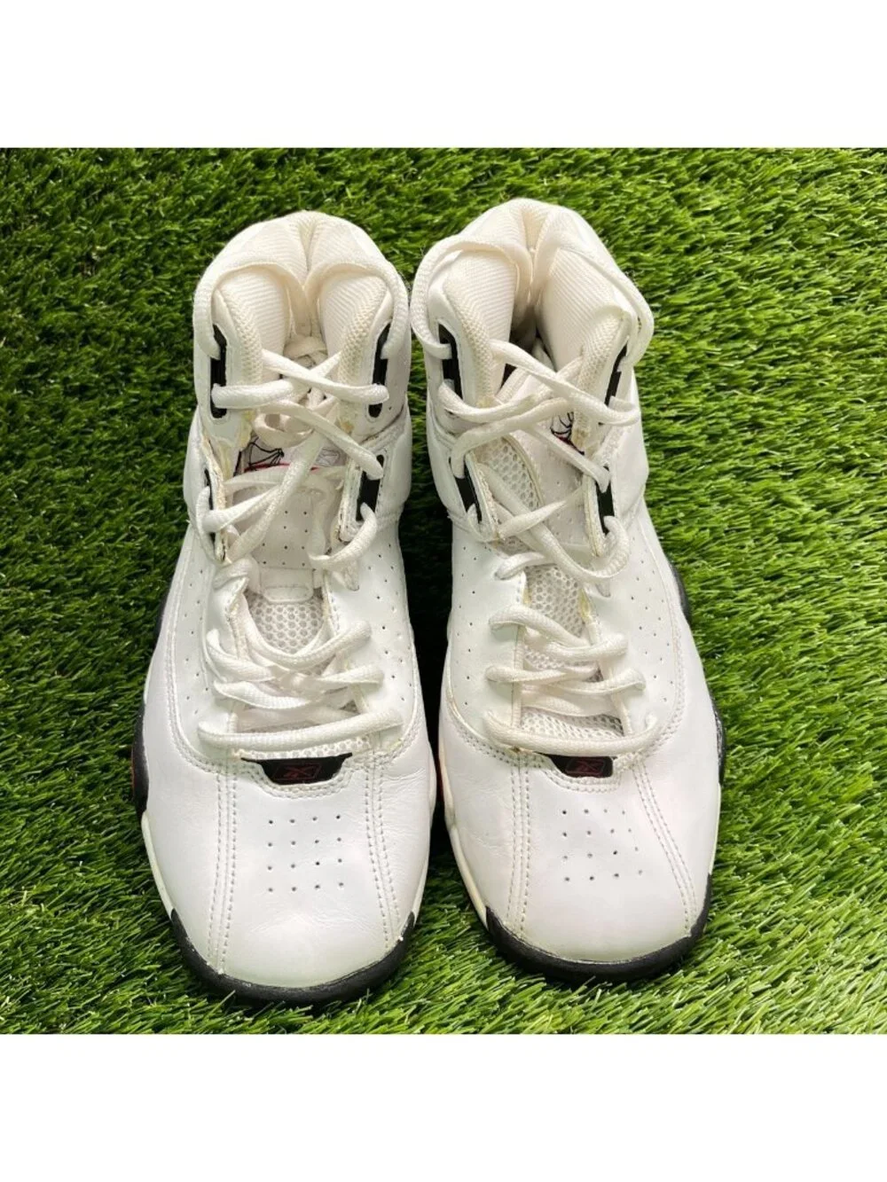 Reebok Avant Guard Mens Size 6.5 White Black Basketball Leather Shoes Sneakers